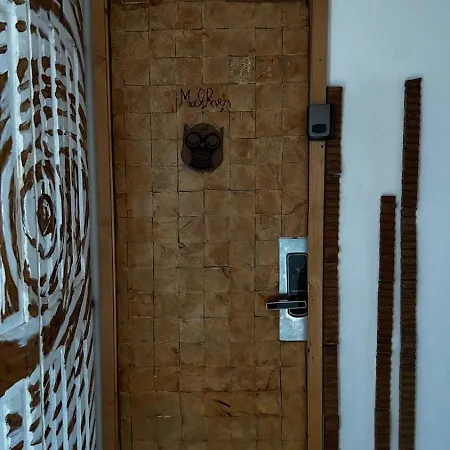 Feel At Oda ve Kahvaltı 3*