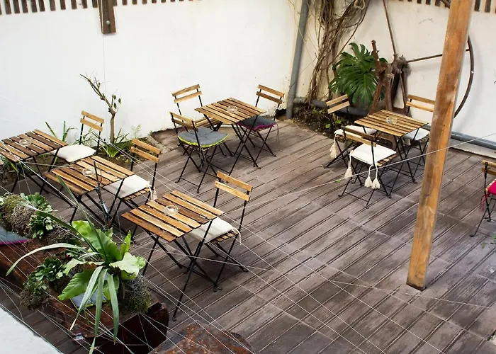 Feel At Bed & Breakfast