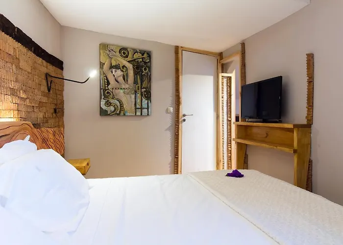 Bed & Breakfast Feel At