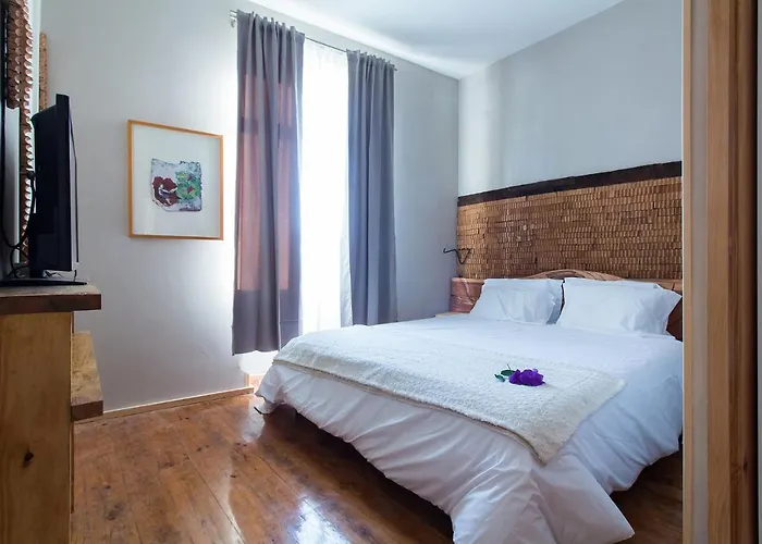 Feel At Bed & Breakfast