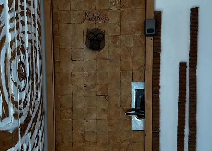 Feel At Bed & Breakfast 3*