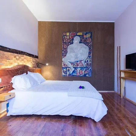 Bed & Breakfast Feel At *